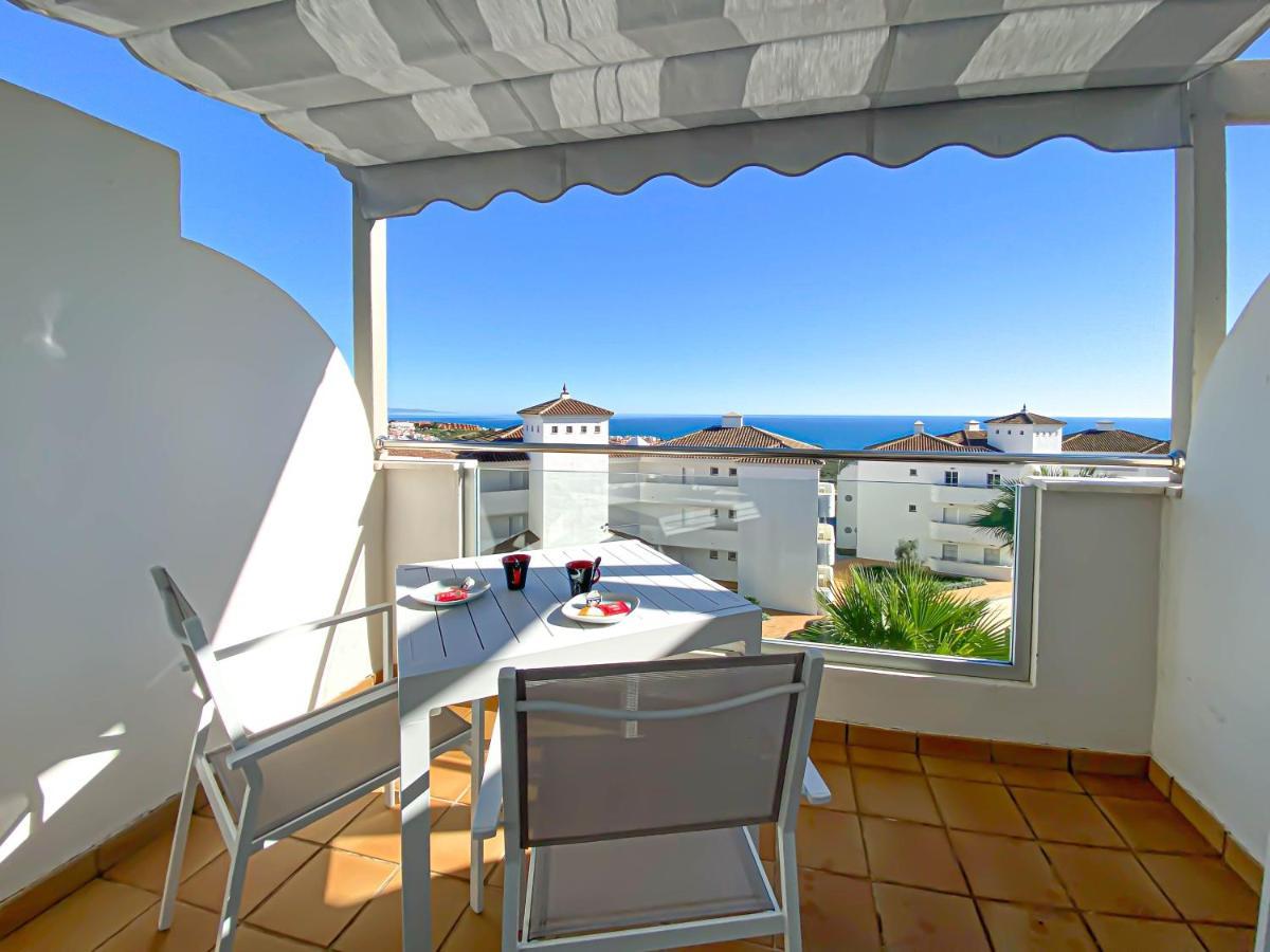 Endless Summer Apartamento De Vacaciones Манилва Екстериор снимка