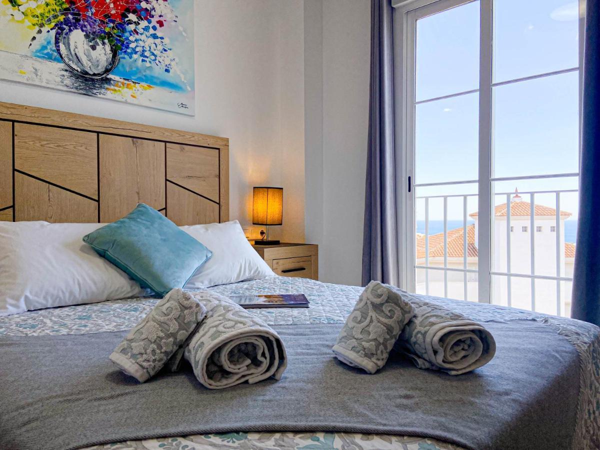 Endless Summer Apartamento De Vacaciones Манилва Екстериор снимка