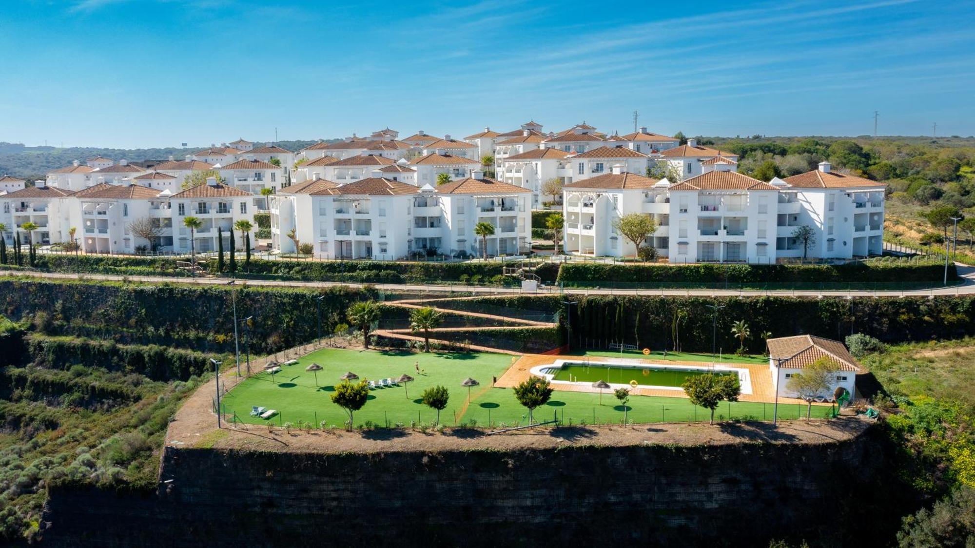 Endless Summer Apartamento De Vacaciones Манилва Екстериор снимка